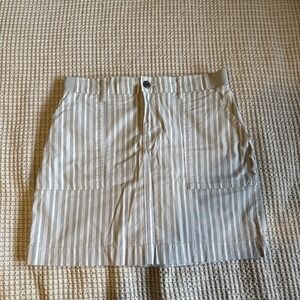 Lee Golf Skort Skirt Shorts Women's Size 10 Under Stripes Comfort Waist
